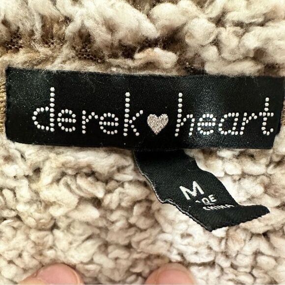 Derek Heart medium sweater pullover - Picture 5 of 5